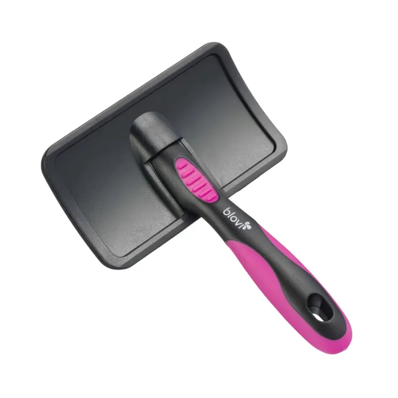 Blovi Medium Soft Slicker do pielęgnacji sierści psa
